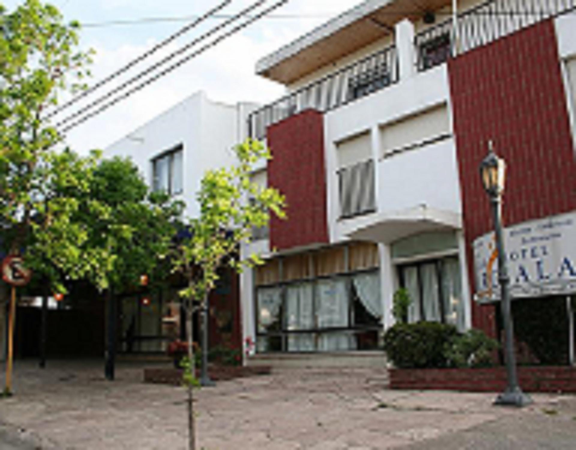 Hotel Marciala Villa Carlos Paz Exterior foto